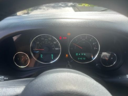 Used 2013 Jeep Wrangler Unlimited Sport AWD/4WD image 25