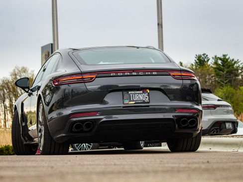 Used 2017 Porsche Panamera 4S AWD/4WD image 14