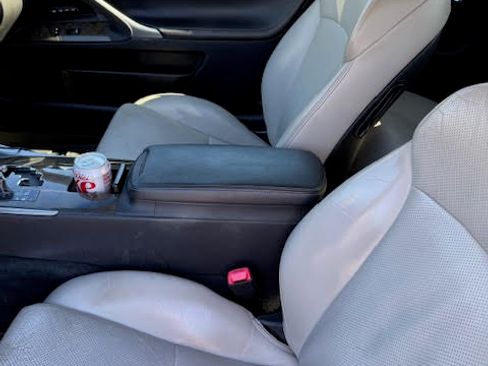 Used 2012 Lexus IS 250C image 12