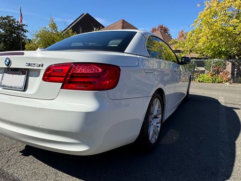 Used 2013 BMW 328i Convertible image 5