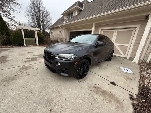 Used 2018 BMW X6 M image 2
