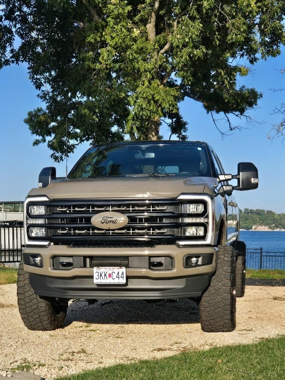 Used 2026 Ford F250 King Ranch w/ Chrome Package AWD/4WD image 17