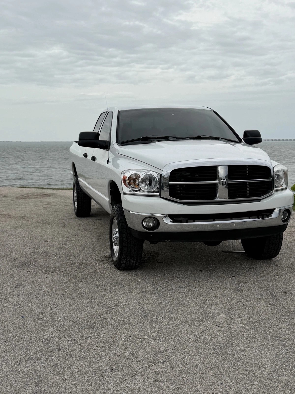 Used 2007 Dodge Ram 2500 Truck SLT w/ Sound & Security Group AWD/4WD image 2