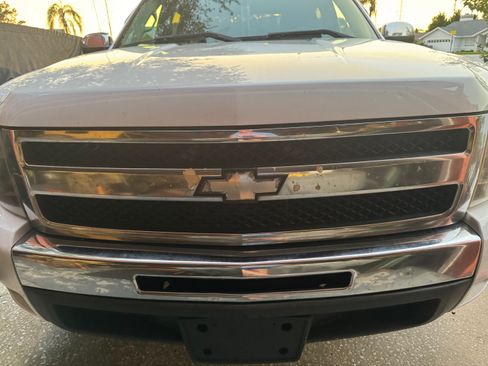 Used 2010 Chevrolet Silverado 1500 LT w/ Texas Edition RWD image 17