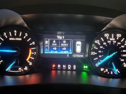 Used 2018 Ford Explorer FWD image 19
