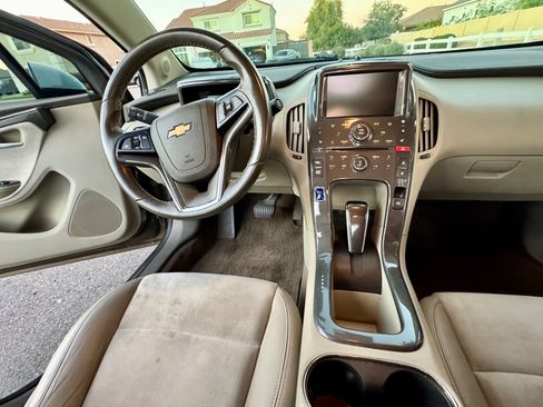 Used 2015 Chevrolet Volt Premium w/ Premium Trim Package image 15