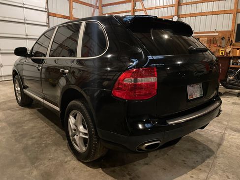 Used 2009 Porsche Cayenne image 6