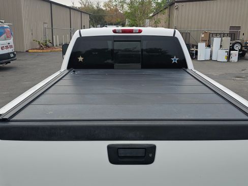 Used 2007 GMC Sierra 2500 SLT w/ Z71 Off-Road Package image 10