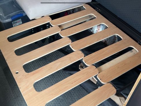 Used 2018 Mercedes-Benz Sprinter 2500 image 11