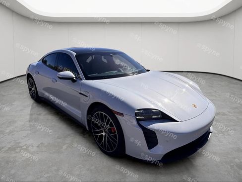 Used 2022 Porsche Taycan 4S image 4