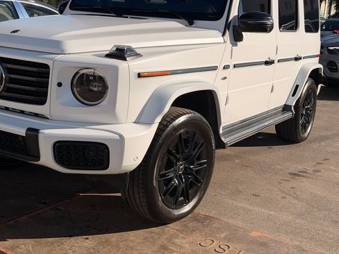 Used 2025 Mercedes-Benz G 580 w/ EQ Technology image 4