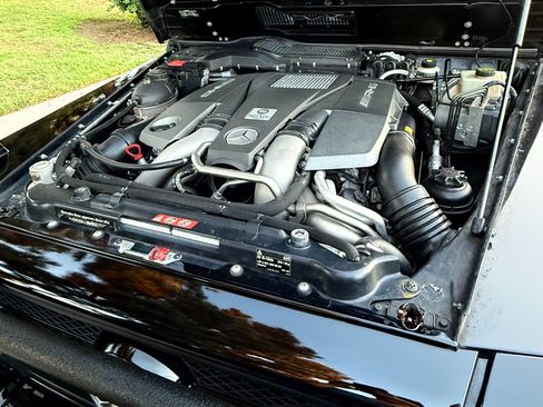 Used 2016 Mercedes-Benz G 63 AMG 4MATIC image 21