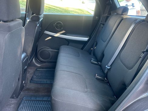 Used 2007 Pontiac Torrent AWD image 11