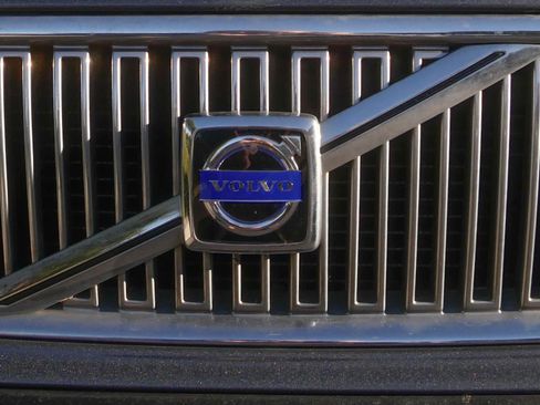 Used 2004 Volvo V70 2.4 image 5