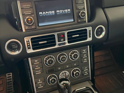 Used 2012 Land Rover Range Rover Supercharged image 11