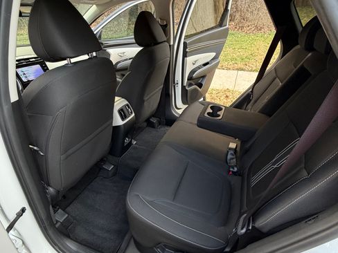 Used 2022 Hyundai Tucson SEL image 16