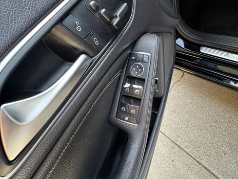 Used 2014 Mercedes-Benz CLA 250 image 23