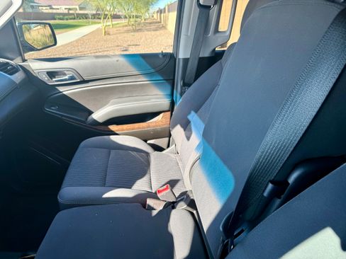 Used 2020 Chevrolet Tahoe 2WD w/ Remote Keyless Entry Package image 10