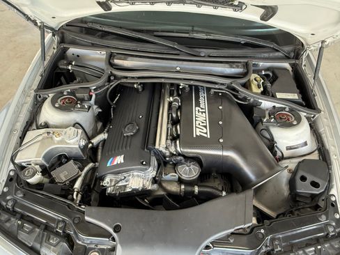 Used 2004 BMW M3 Coupe RWD image 10