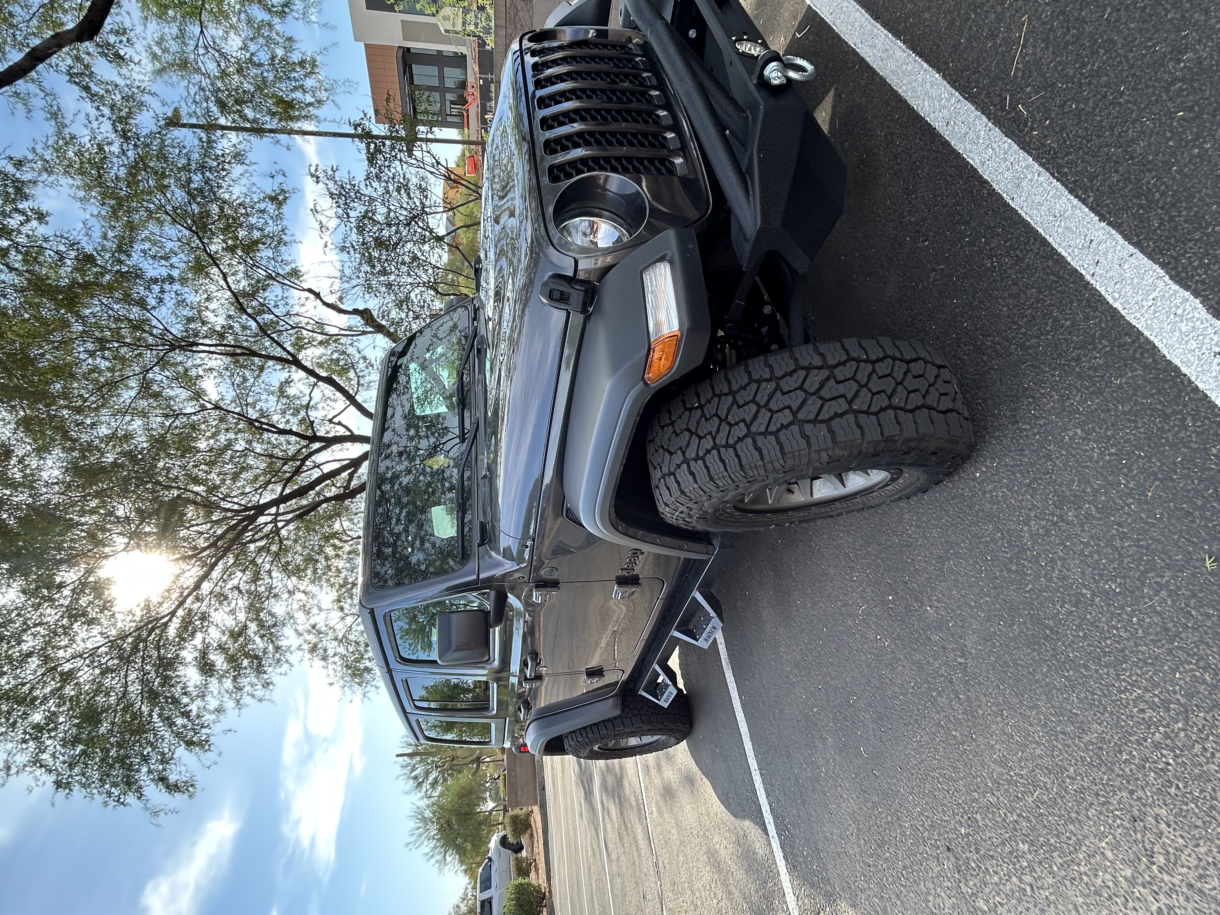 Used 2024 Jeep Wrangler Unlimited Sport AWD/4WD image 2
