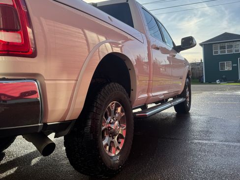 Used 2020 RAM 2500 Laramie image 8