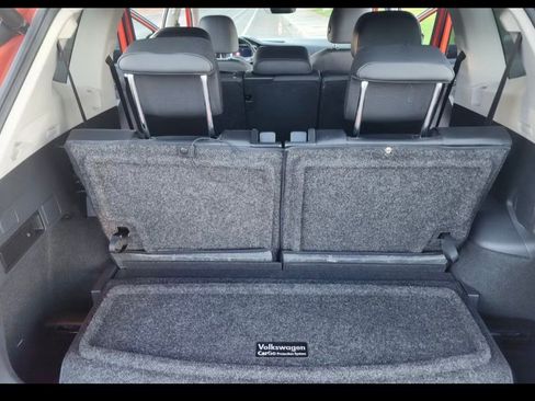 Used 2019 Volkswagen Tiguan SEL image 6