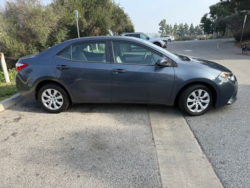 Used 2014 Toyota Corolla LE image 6