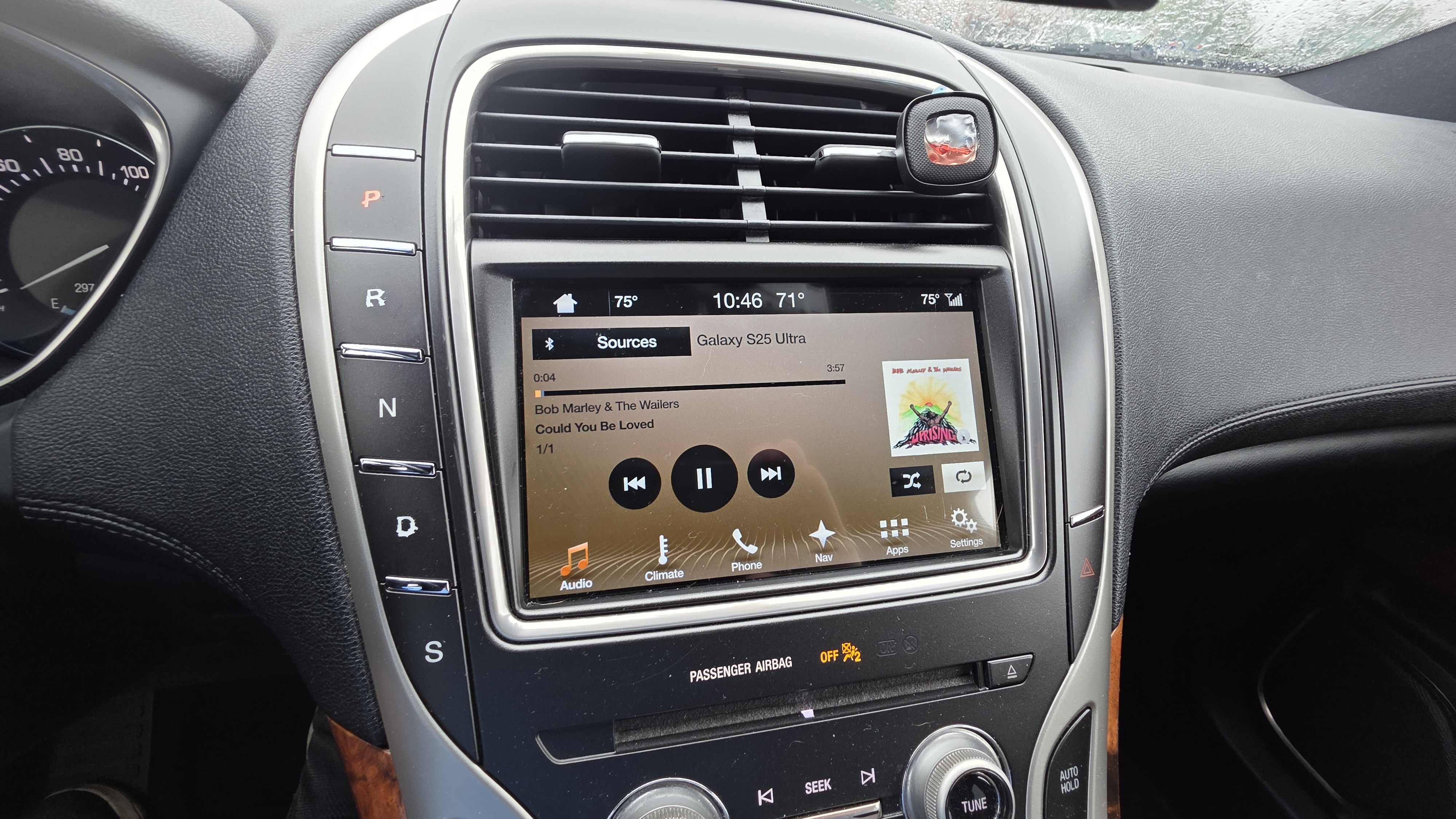 Used 2017 Lincoln MKX Reserve w/ Cargo Utility Package FWD image 20