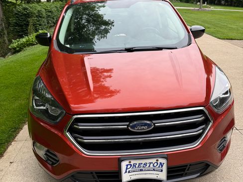 Used 2019 Ford Escape SE AWD/4WD image 1