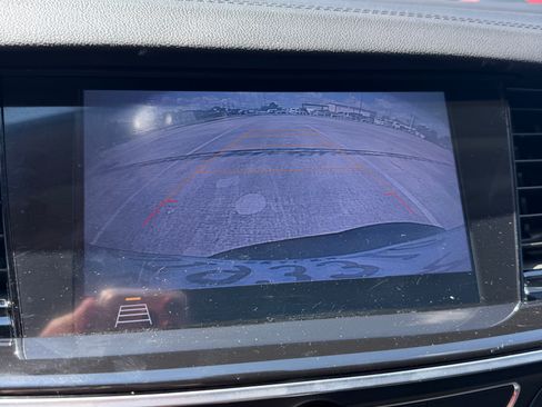Used 2019 Buick Regal Preferred FWD image 9