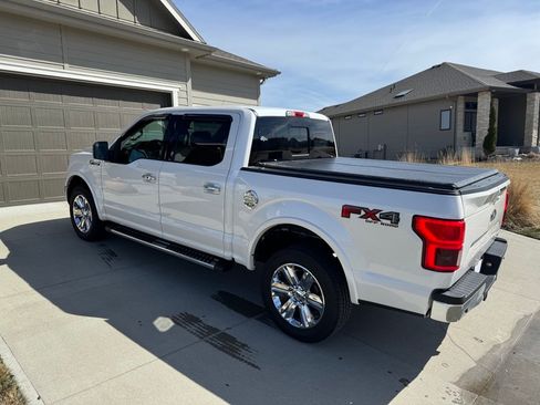 Used 2018 Ford F150 Lariat image 1
