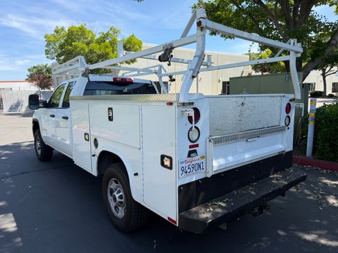 Used 2015 GMC Sierra 2500 2WD Double Cab w/ Sierra Convenience Package image 6