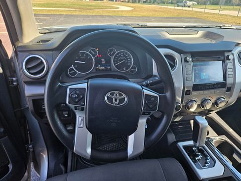 Used 2016 Toyota Tundra SR5 w/ TRD Off Road Package image 5