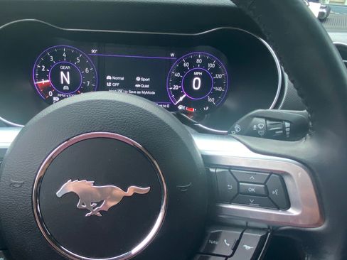 Used 2022 Ford Mustang GT Premium w/ Equipment Group 401A RWD image 22