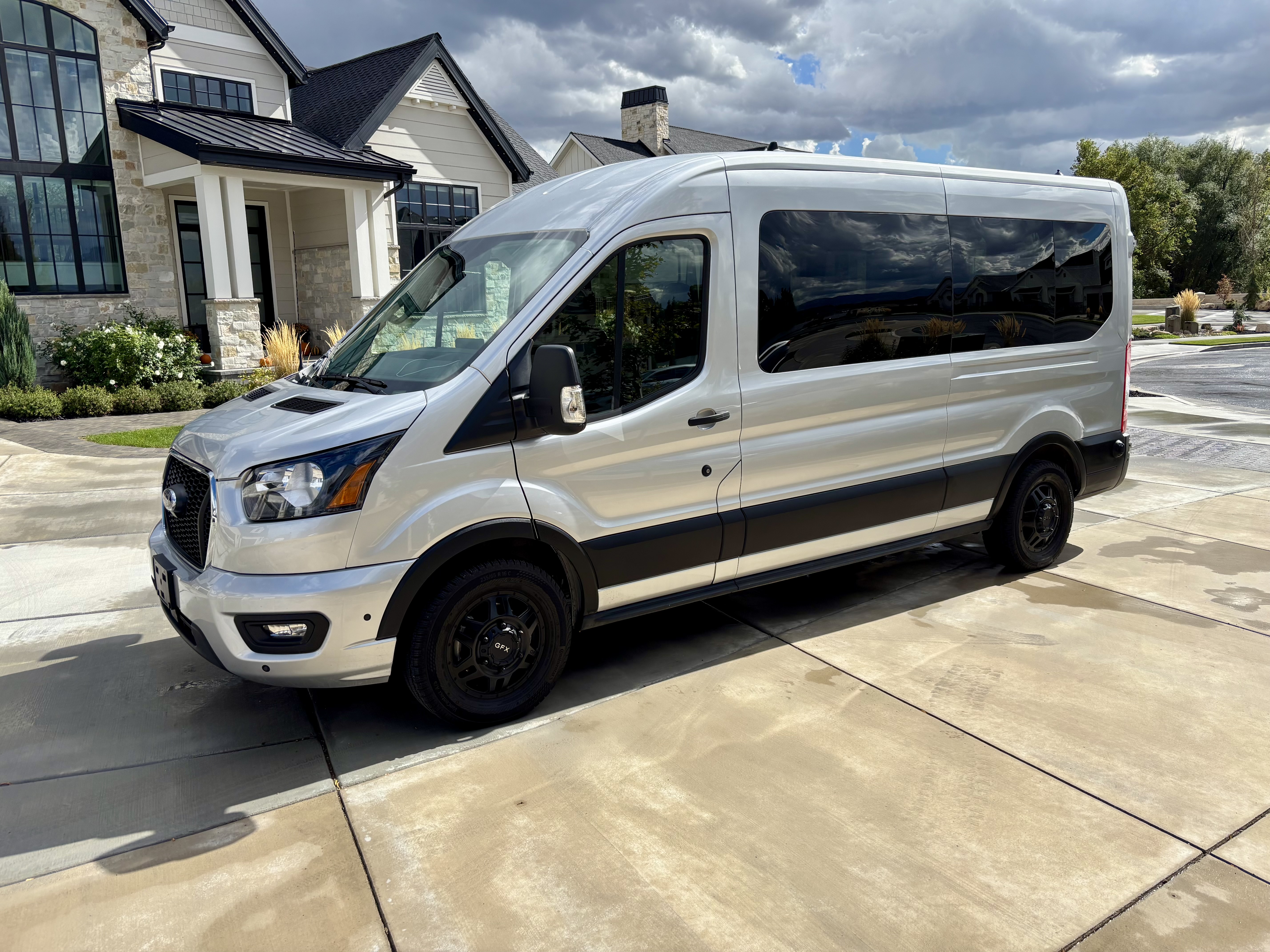 Used 2025 Ford Transit 350 XLT AWD/4WD image 1
