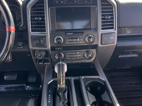 Used 2017 Ford F150 Raptor w/ Equipment Group 802A Luxury image 9