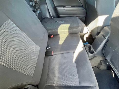 Used 2014 Jeep Patriot Latitude w/ Sun/Sound Group AWD/4WD image 5