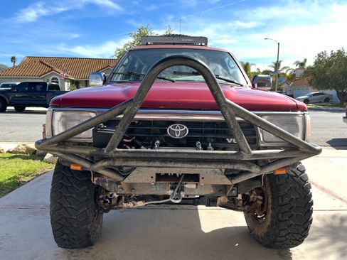 Used 1992 Toyota 4Runner SR5 AWD/4WD image 5