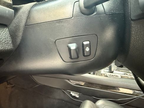 Used 2014 BMW 740Li image 13