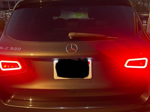 Used 2022 Mercedes-Benz GLC 300 image 20