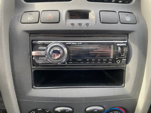 Used 2002 Hyundai Santa Fe GLS image 25