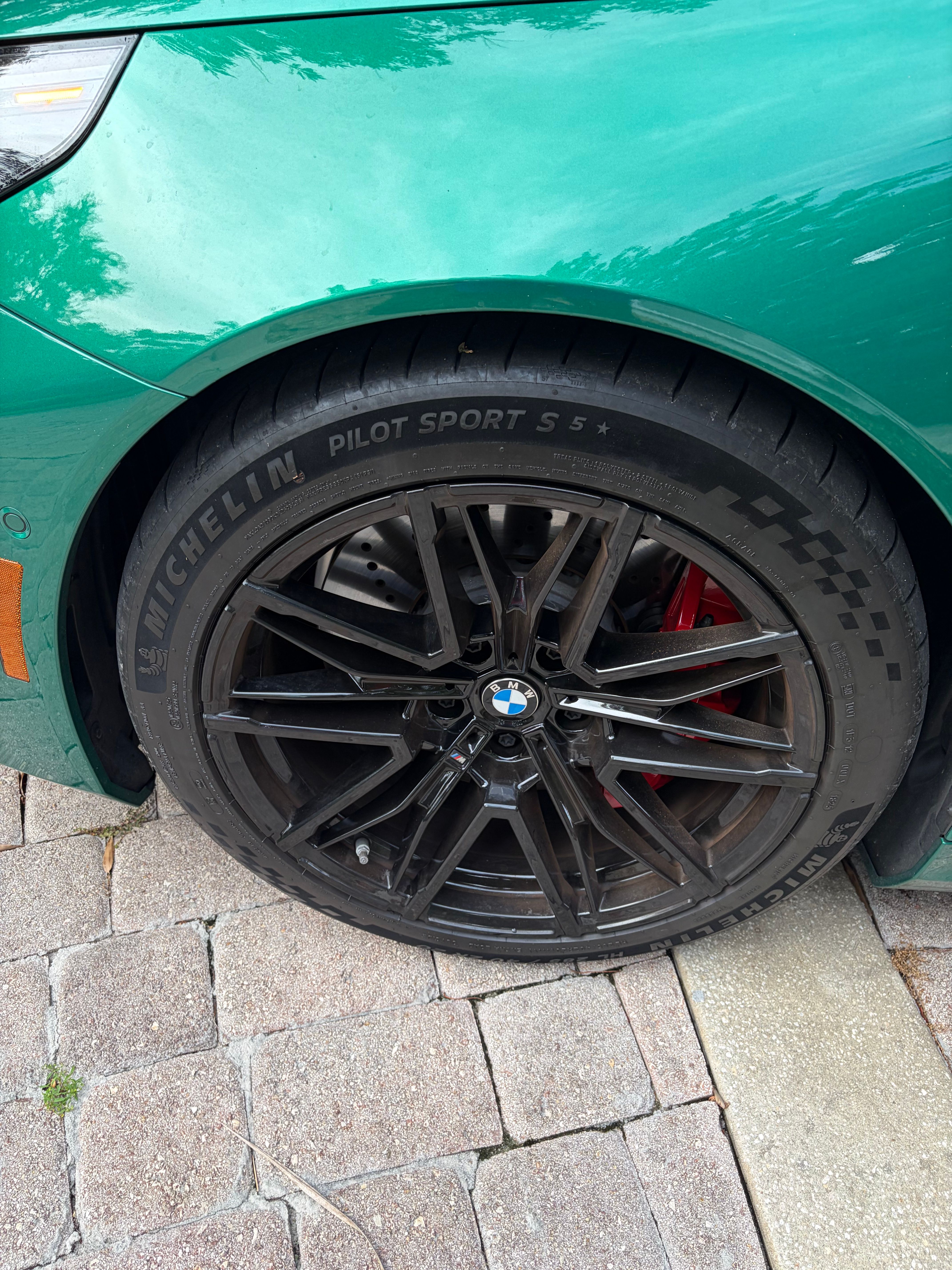 Used 2026 BMW M5 w/ Executive Package AWD/4WD image 15