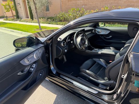 Used 2018 Mercedes-Benz C 300 Coupe image 9