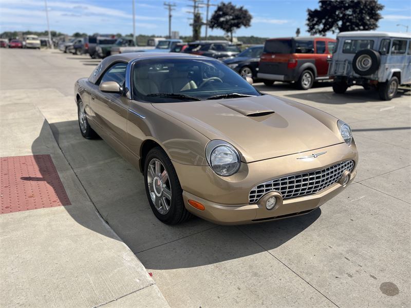Used 2005 Ford Thunderbird RWD image 6