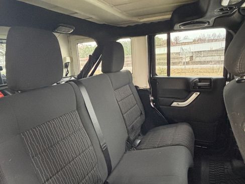 Used 2012 Jeep Wrangler Unlimited Sahara w/ Dual Top Group image 11