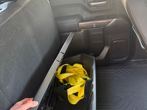 Used 2021 Chevrolet Silverado 1500 LTZ image 19