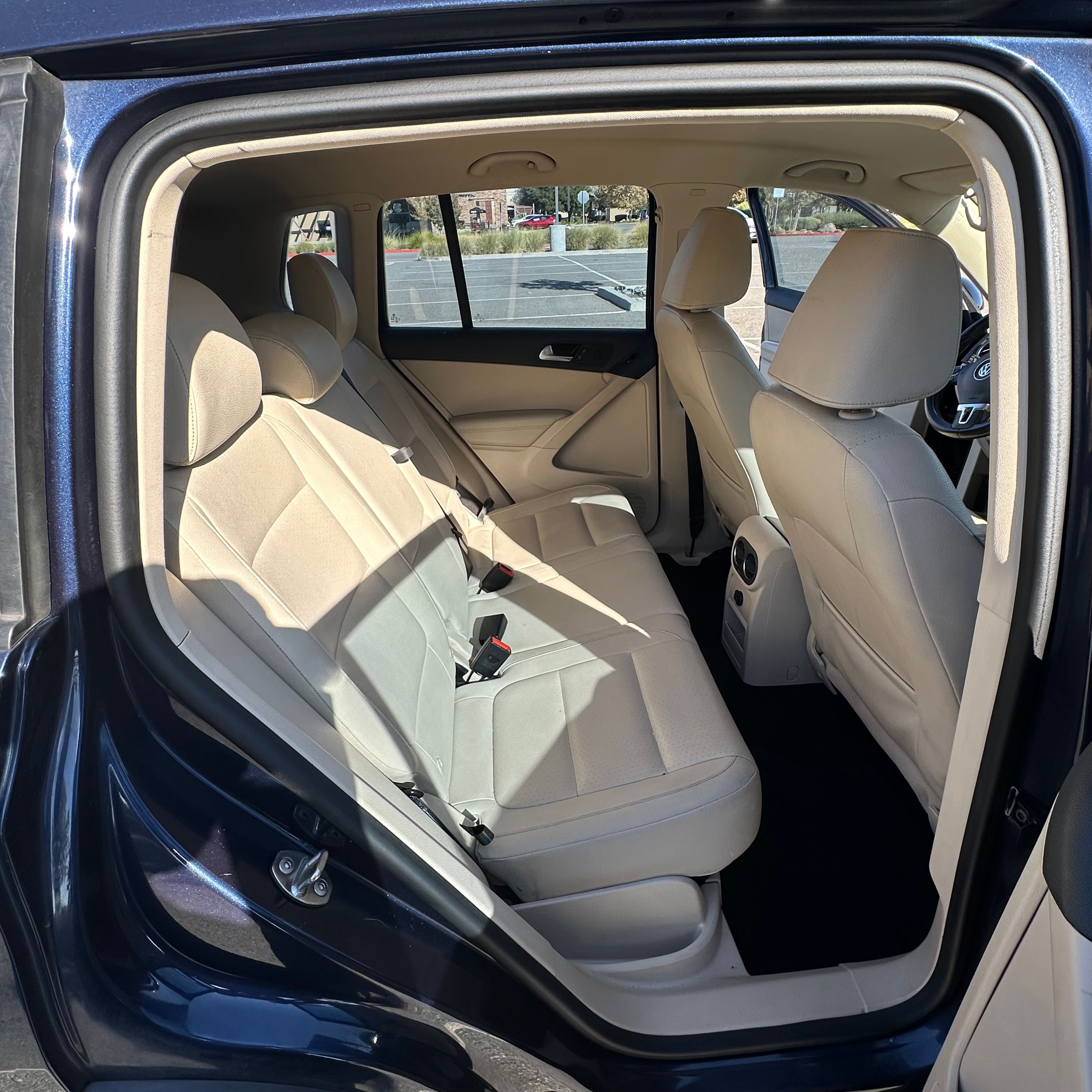 Used 2016 Volkswagen Tiguan S FWD image 16