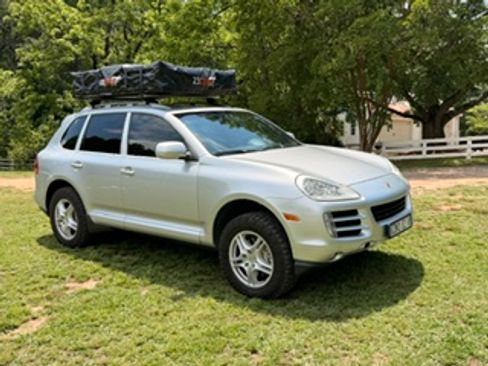 Used 2008 Porsche Cayenne S AWD/4WD image 2