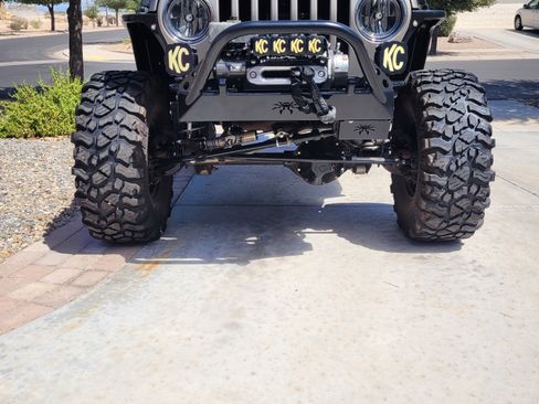 Used 2004 Jeep Wrangler Rubicon w/ Dual Top Group image 2