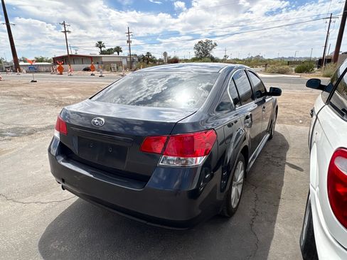 Used 2013 Subaru Legacy 2.5i Premium w/ All-Weather Pkg AWD/4WD image 9